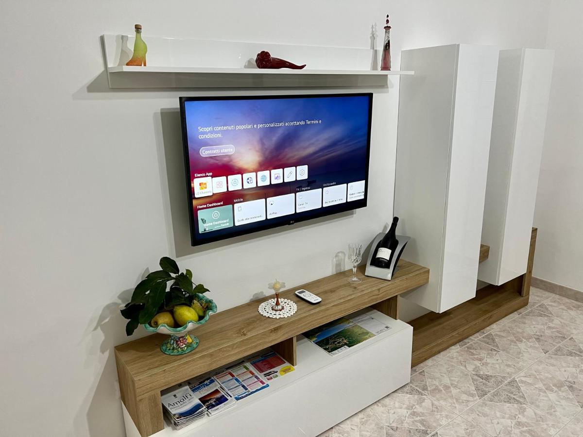 Infinity Experience Casa Vacanza Incantevole Con Terrazzo Scala Εξωτερικό φωτογραφία
