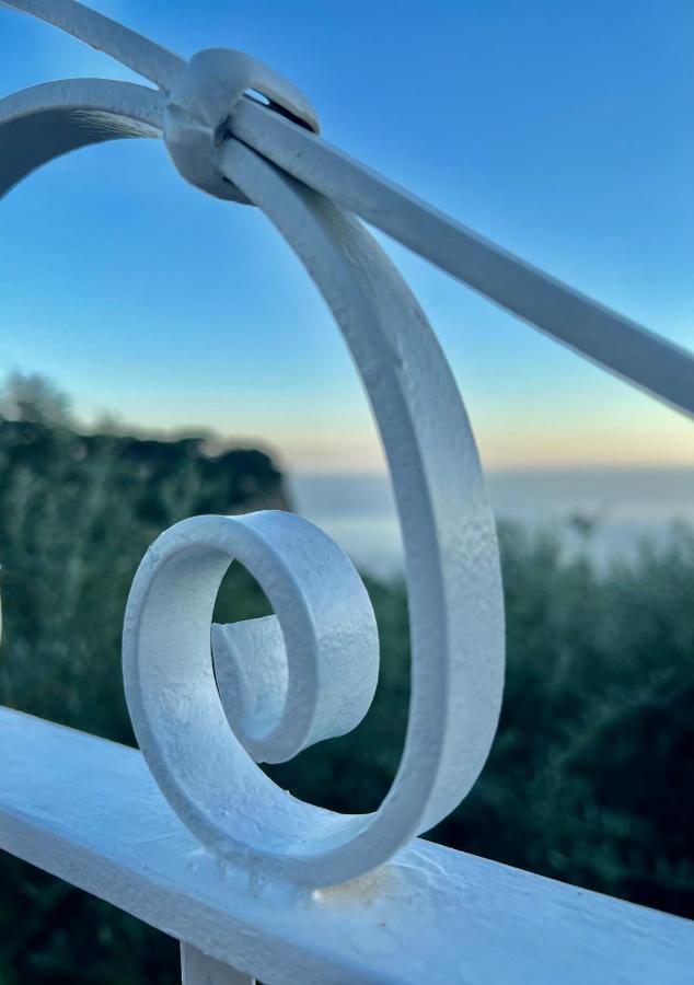 Infinity Experience Casa Vacanza Incantevole Con Terrazzo Scala Εξωτερικό φωτογραφία