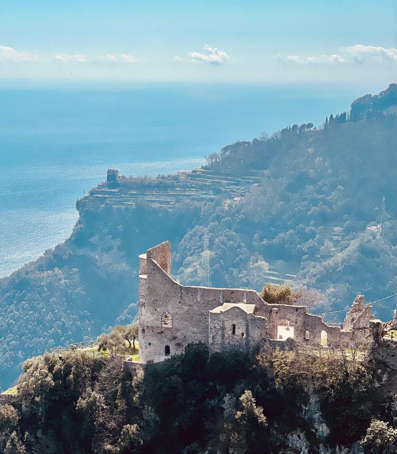 Infinity Experience Casa Vacanza Incantevole Con Terrazzo Scala Εξωτερικό φωτογραφία