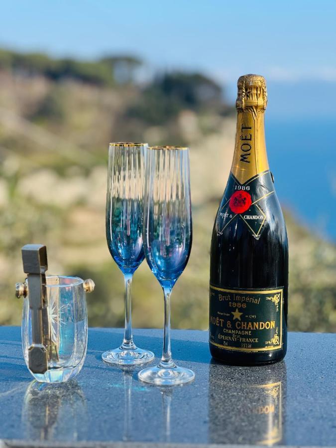 Infinity Experience Casa Vacanza Incantevole Con Terrazzo Scala Εξωτερικό φωτογραφία
